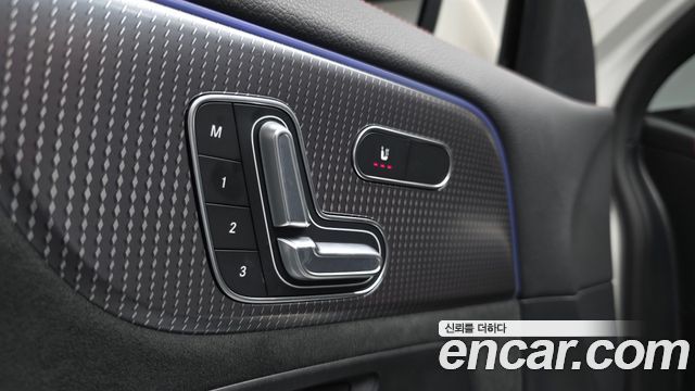 Mercedes-Benz EQA (H243) EQA250 AMG Package 2022 — фото 18