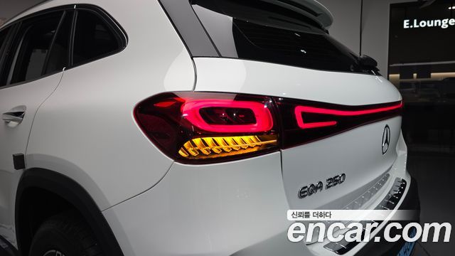 Mercedes-Benz EQA (H243) EQA250 AMG Package 2022 — фото 23