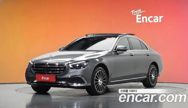 Mercedes-Benz E-Class (W213) E300 4MATIC Exclusive