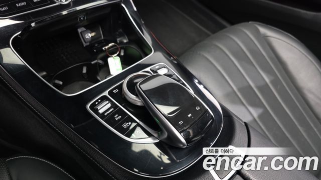 Mercedes-Benz E-Class (W213) E300 4MATIC Exclusive 2019 — фото 29