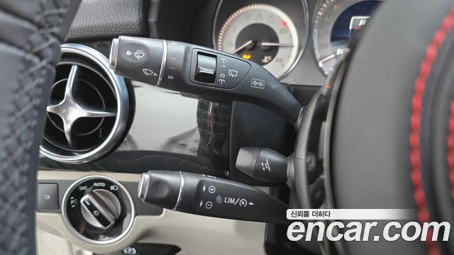 Mercedes-Benz GLK-Class (X204) GLK220 CDI Premium 2015 — фото 29