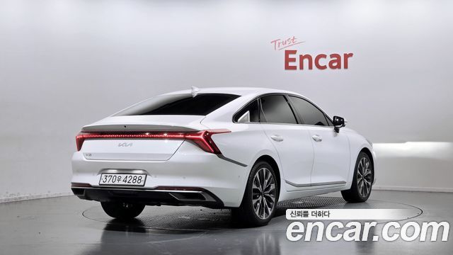 Kia K8 2.5 Gasoline 2WD Noblesse 2023 — фото 2