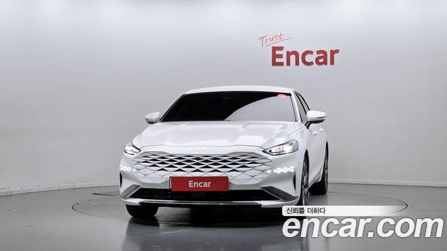 Kia K8 2.5 Gasoline 2WD Noblesse 2023 — фото 3