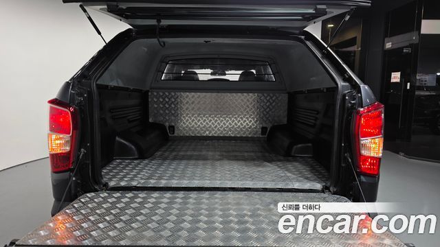 KG Mobility (SsangYong) Rexton Sports Khan Diesel 2.2 4WD Pioneer S (Link) 2019 — фото 20
