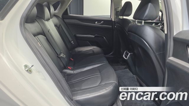 Kia K5 (III) 2.0 Trendy 2023 — фото 12
