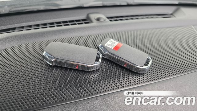 Kia K5 (III) 2.0 Trendy 2023 — фото 17