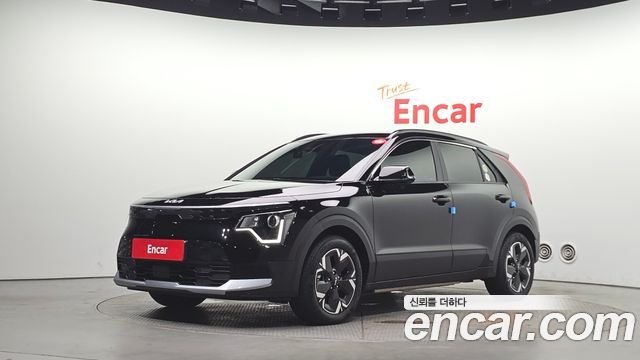 Kia Niro EV Air 2024 — фото 1