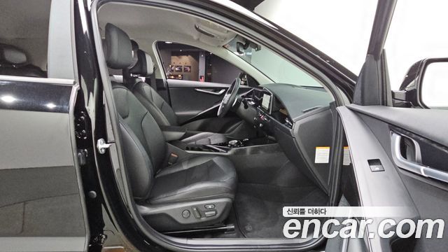 Kia Niro EV Air 2024 — фото 15