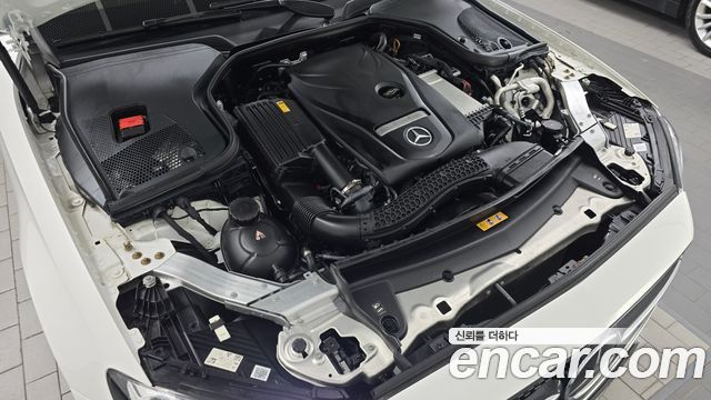 Mercedes-Benz E-Class (W213) E250 AMG Line 2023 — фото 6