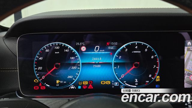 Mercedes-Benz E-Class (W213) E250 AMG Line 2023 — фото 8