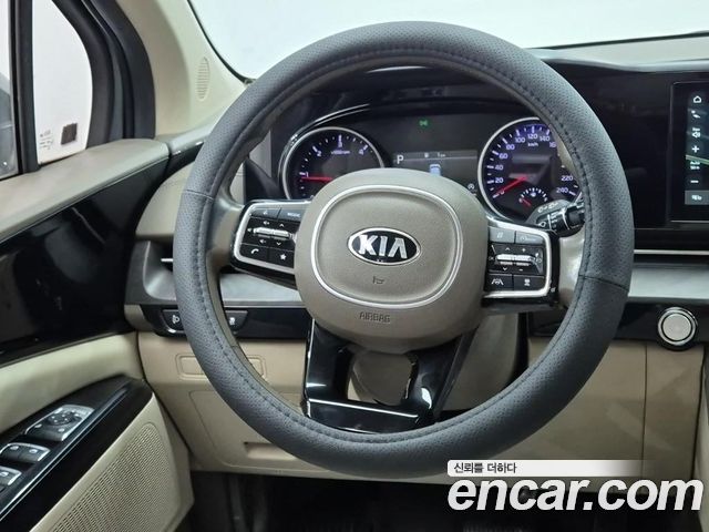 Kia Carnival (IV) Diesel 9-Seater Prestige 2021 — фото 6