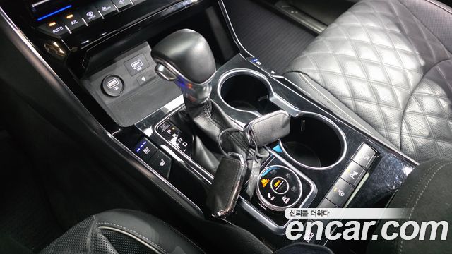 Kia Mohave The Master Diesel 3.0 4WD 6-Seater Masters Gravity 2023 — фото 9