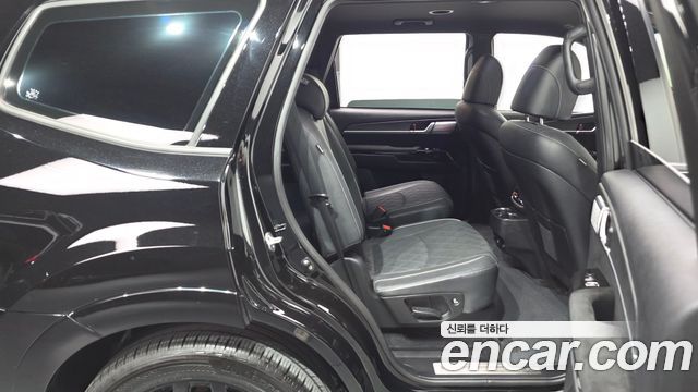 Kia Mohave The Master Diesel 3.0 4WD 6-Seater Masters Gravity 2023 — фото 11