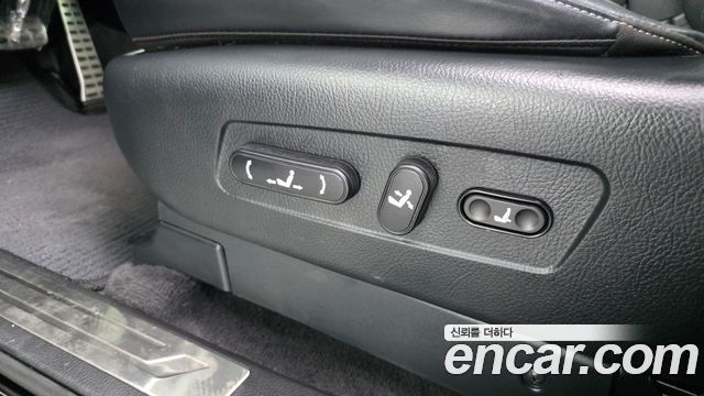 Kia Mohave The Master Diesel 3.0 4WD 6-Seater Masters Gravity 2023 — фото 32