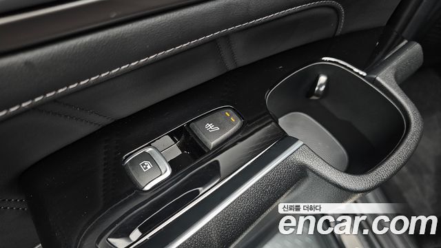 Kia Sorento (IV) Gasoline 2.5T 2WD Signature 2024 — фото 29