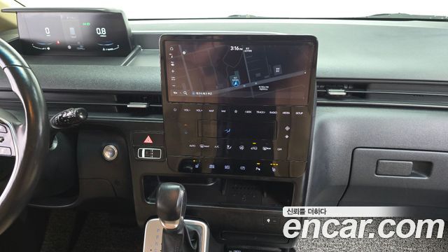 Hyundai Staria Cargo 5-Seater Modern 2023 — фото 21