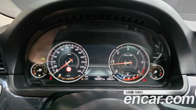 BMW 5 Series (F10) 520d M Aero Dynamic 2016 — фото 8