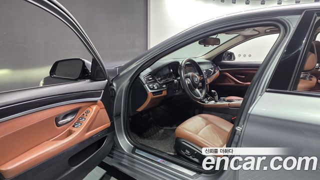 BMW 5 Series (F10) 520d M Aero Dynamic 2016 — фото 10