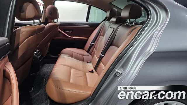 BMW 5 Series (F10) 520d M Aero Dynamic 2016 — фото 11