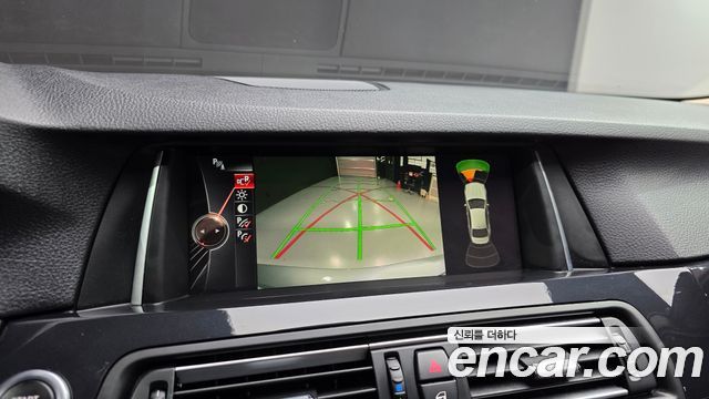BMW 5 Series (F10) 520d M Aero Dynamic 2016 — фото 15