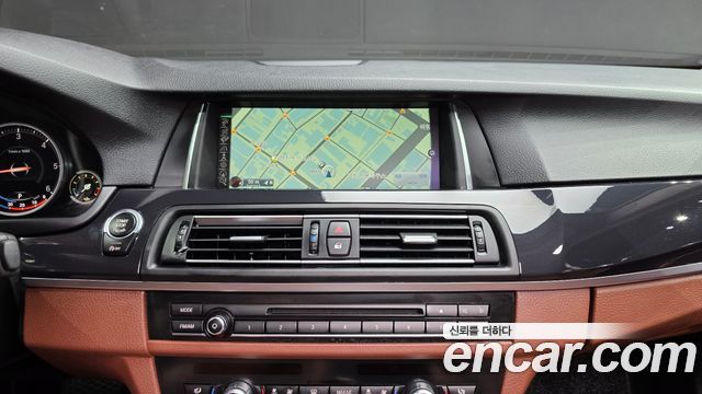 BMW 5 Series (F10) 520d M Aero Dynamic 2016 — фото 18