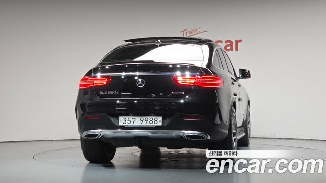 Mercedes-Benz GLE-Class (W166) GLE350 d 4MATIC Coupe 2017 — фото 4