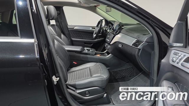 Mercedes-Benz GLE-Class (W166) GLE350 d 4MATIC Coupe 2017 — фото 15