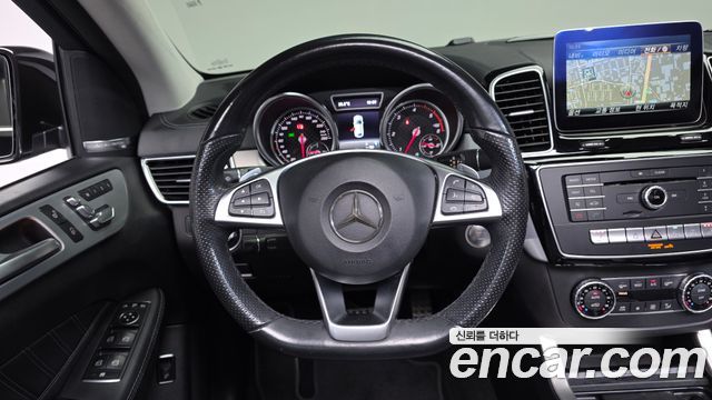 Mercedes-Benz GLE-Class (W166) GLE350 d 4MATIC Coupe 2017 — фото 17