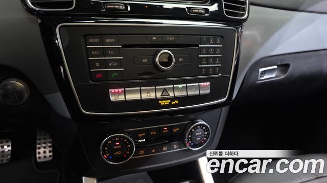 Mercedes-Benz GLE-Class (W166) GLE350 d 4MATIC Coupe 2017 — фото 37