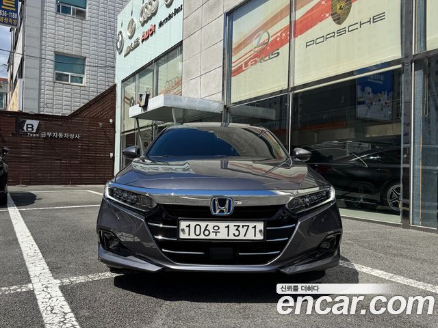 Honda Accord (X) 2.0 Hybrid Touring 2021 — фото 3