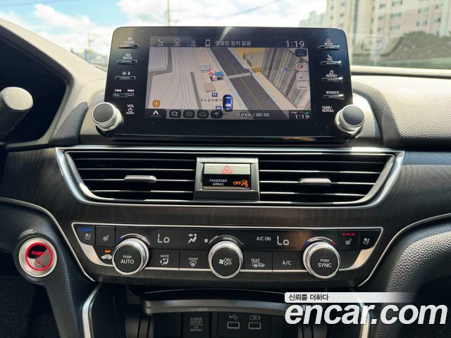 Honda Accord (X) 2.0 Hybrid Touring 2021 — фото 9
