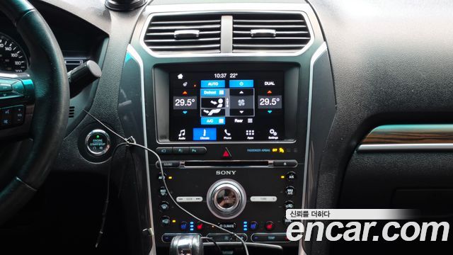 Ford Explorer 3.5 Limited 4WD 5th 2017 — фото 14