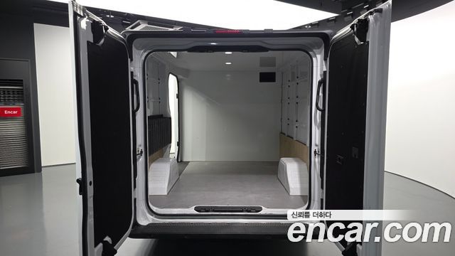 Hyundai ST1 Cargo Smart 2025 — фото 20