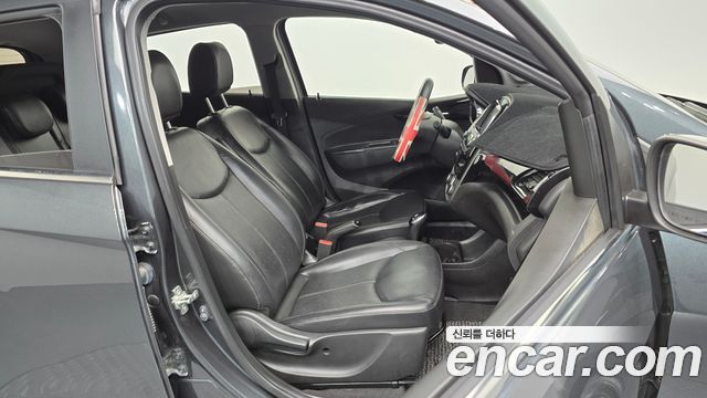 Chevrolet Next Spark LTZ 2017 — фото 26