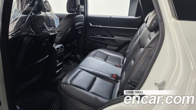 KG Mobility (SsangYong) Torres EVX E7 2024 — фото 11