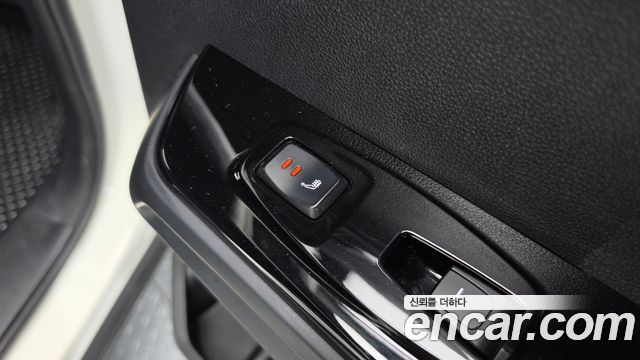 KG Mobility (SsangYong) Torres EVX E7 2024 — фото 33
