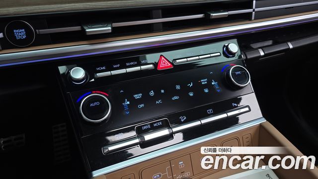 Hyundai Santa Fe (MX5) HEV 1.6 2WD Calligraphy 2024 — фото 31