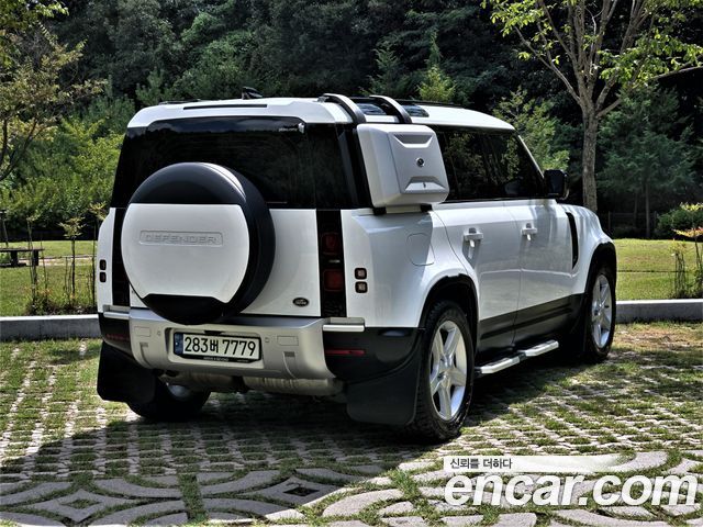 Land Rover Defender (L663) 110 D240 SE 2020 — фото 2