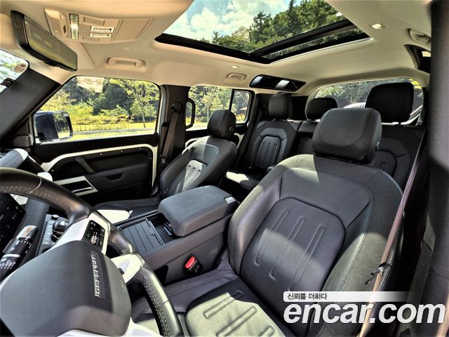 Land Rover Defender (L663) 110 D240 SE 2020 — фото 8