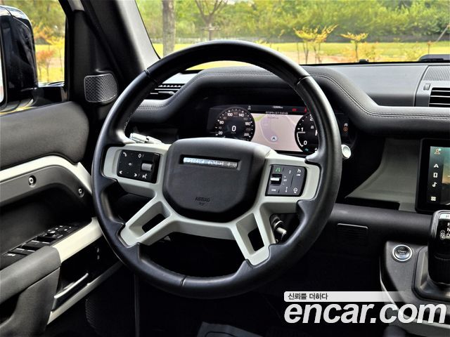 Land Rover Defender (L663) 110 D240 SE 2020 — фото 9
