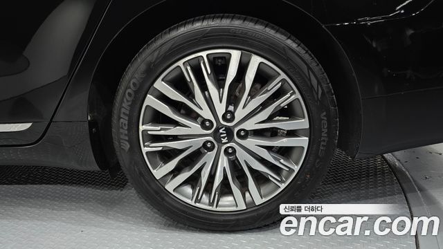 Kia K7 Premier 2.5 GDI X Edition 2020 — фото 21