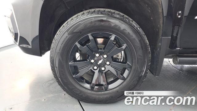 Chevrolet Real New Colorado 3.6 Z71-X Midnight 4WD 2022 — фото 5