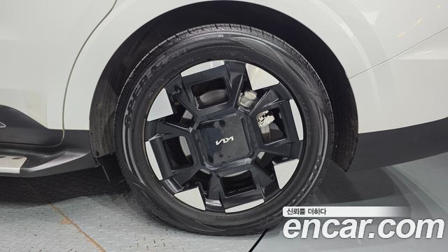 Kia Carnival (IV) Gasoline 9-Seater Hi Limousine Signature 2024 — фото 5