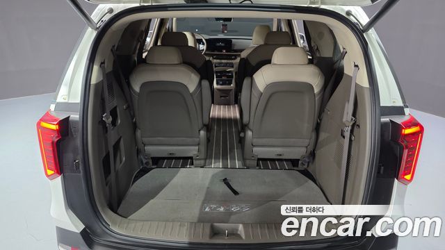 Kia Carnival (IV) Gasoline 9-Seater Hi Limousine Signature 2024 — фото 15