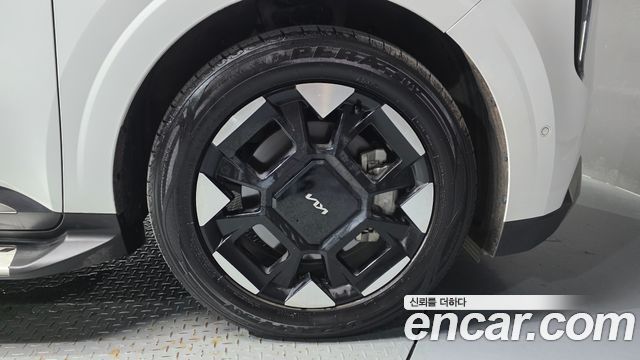 Kia Carnival (IV) Gasoline 9-Seater Hi Limousine Signature 2024 — фото 21