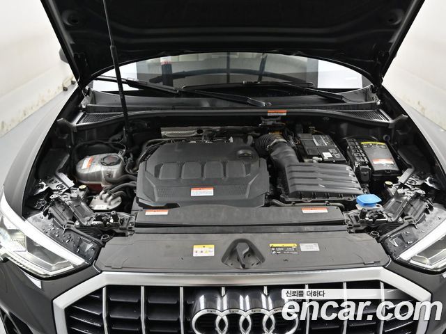 Audi Q3 (F3) 35 TDI Premium 2023 — фото 6