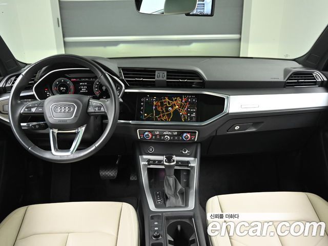 Audi Q3 (F3) 35 TDI Premium 2023 — фото 7