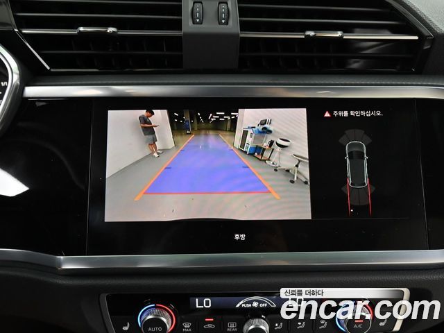 Audi Q3 (F3) 35 TDI Premium 2023 — фото 19