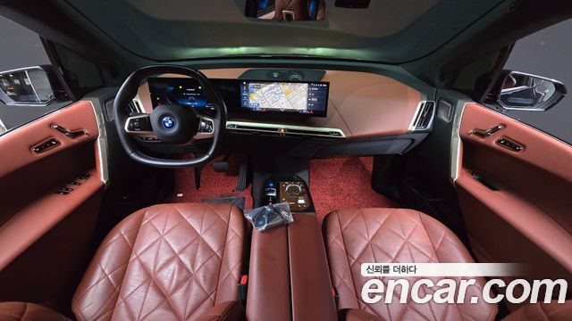 BMW iX xDrive50 Sports Plus 2023 — фото 7