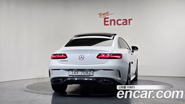 Mercedes-Benz E-Class (W213) E220d Coupe 2017 — фото 4